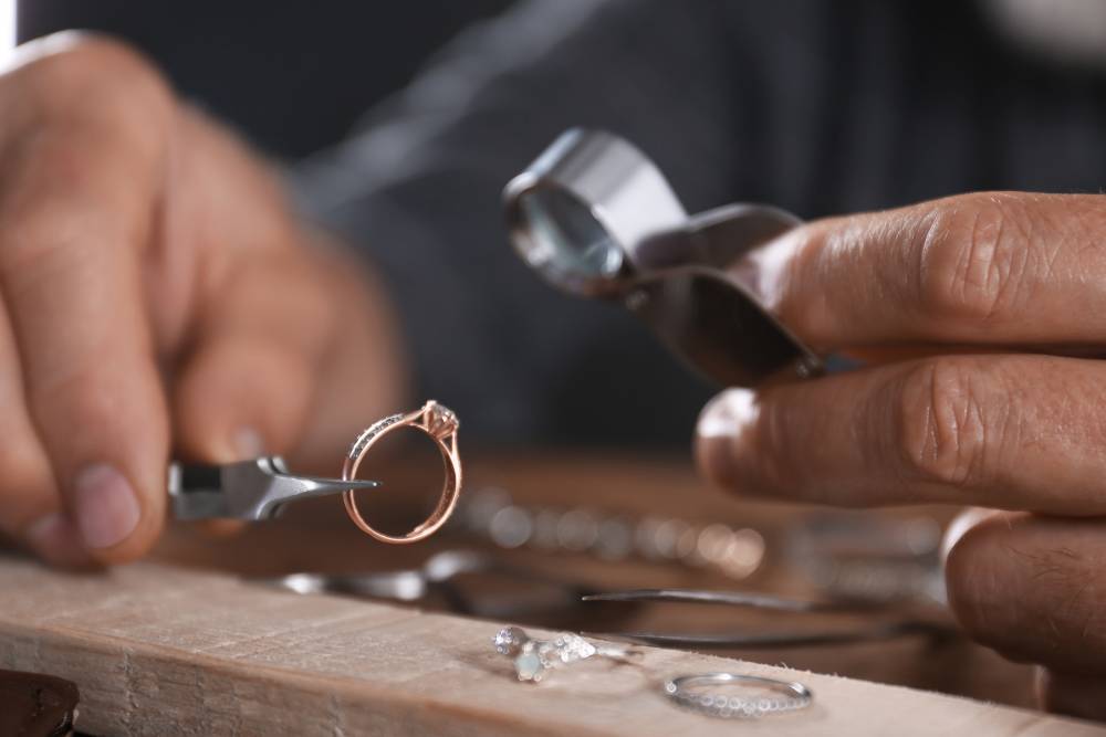 Réparations de Bijoux.jpeg